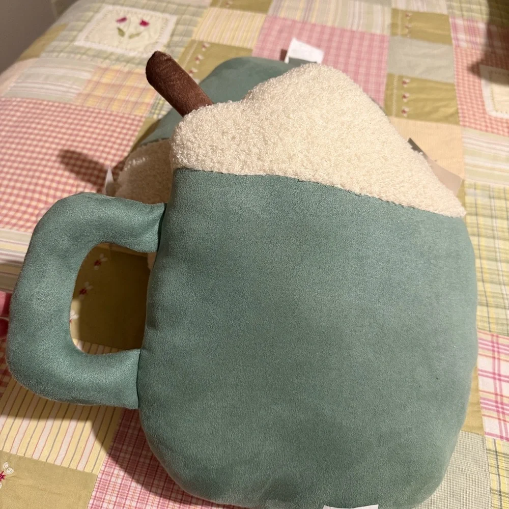 Cozy Green Mug-Shaped Plush Pillow NWT Hot‎ Cocoa pillow